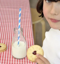 Botellita de Leche Tradicional