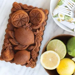 Molde Citrus Blossom Nordic Ware Loaf Pan