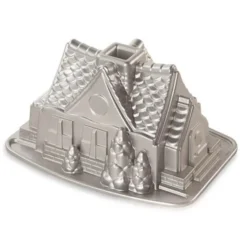 Molde Gingerbread house Nordic Ware