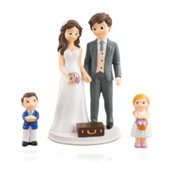 Pareja de Novios con Niños 18 cm