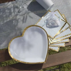 Platos de Papel Corazón Blanco y Dorado 10 ud